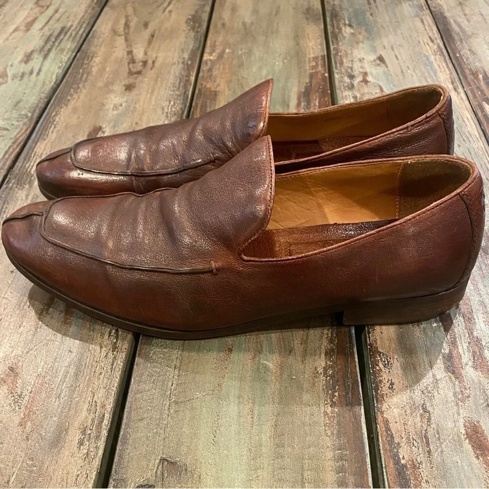 Vince Camuto Ennah Mens Loafers Brown Leather Shoes, Heel Drag, Size 9 Embossed